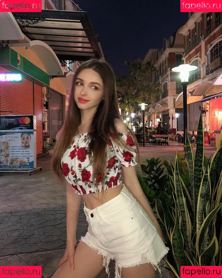 Elina Karimova Onlyfans Photo Gallery 