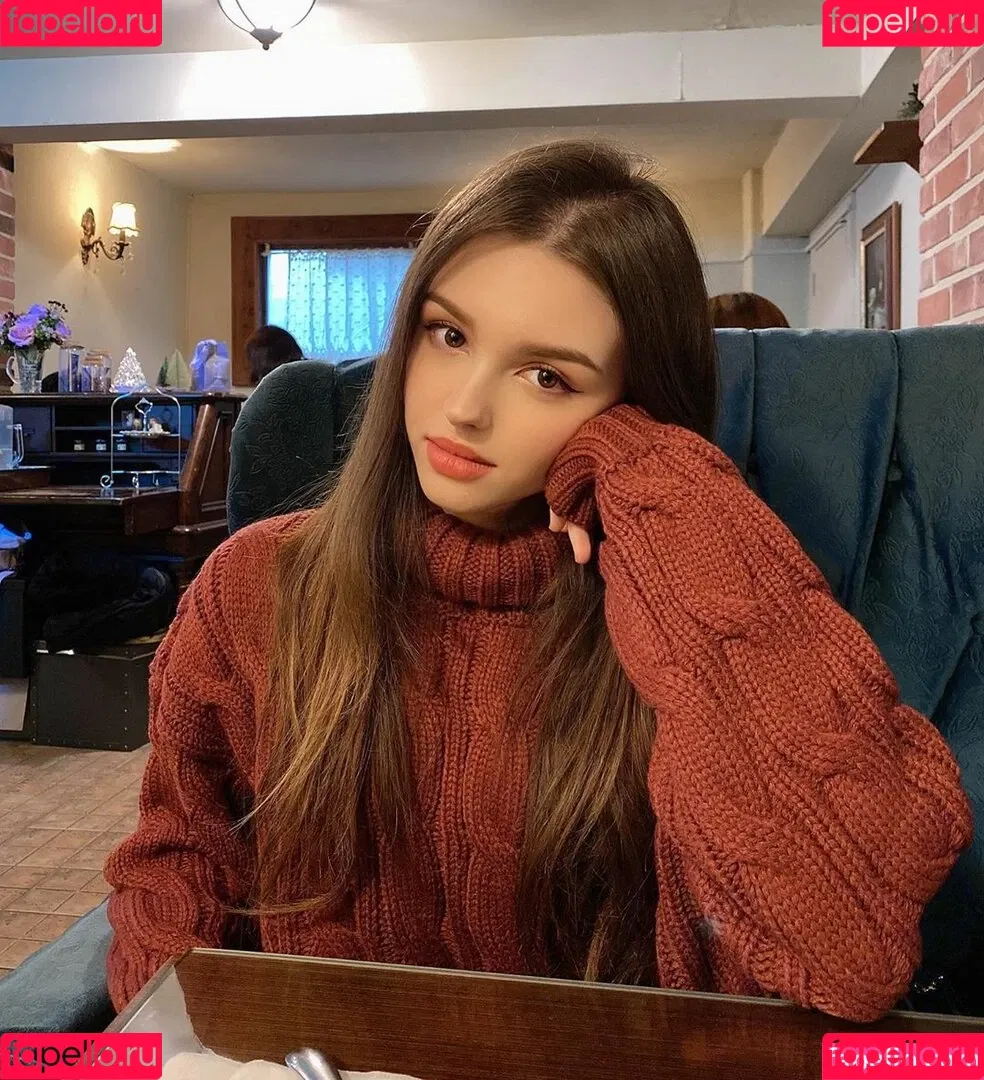 Elina Karimova Onlyfans Photo Gallery 