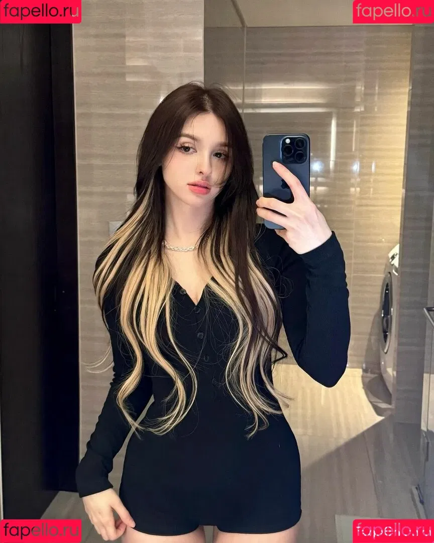 Elina Karimova Onlyfans Photo Gallery 