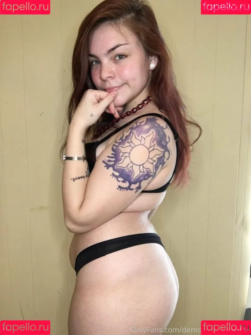 demonicdollyyysfw Onlyfans Photo Gallery 