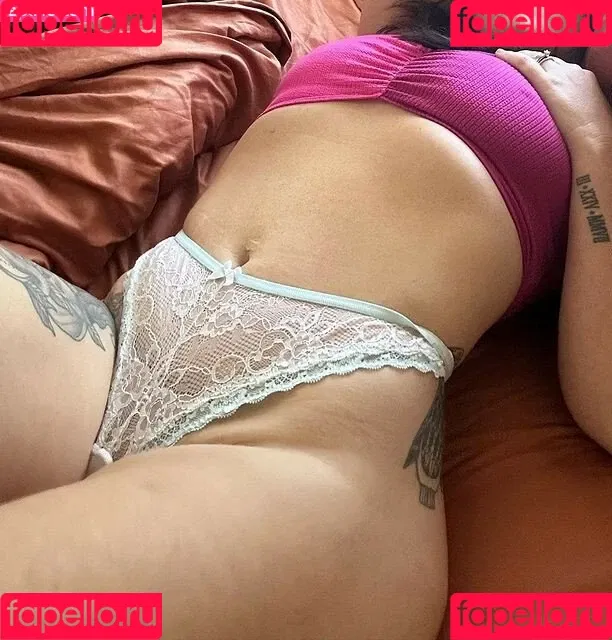 Nikole Ryan Onlyfans Photo Gallery 