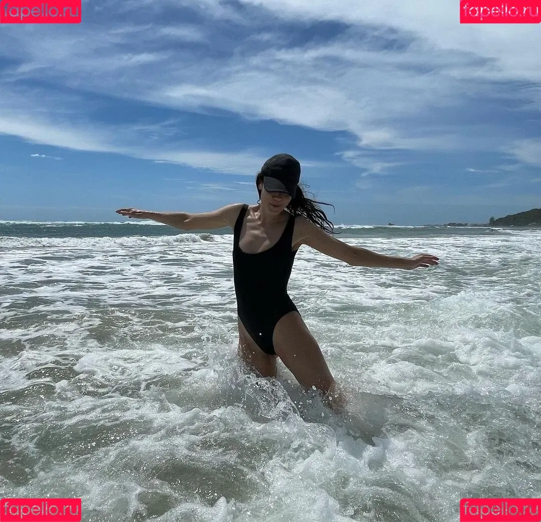 Michelle Monaghan Onlyfans Photo Gallery 