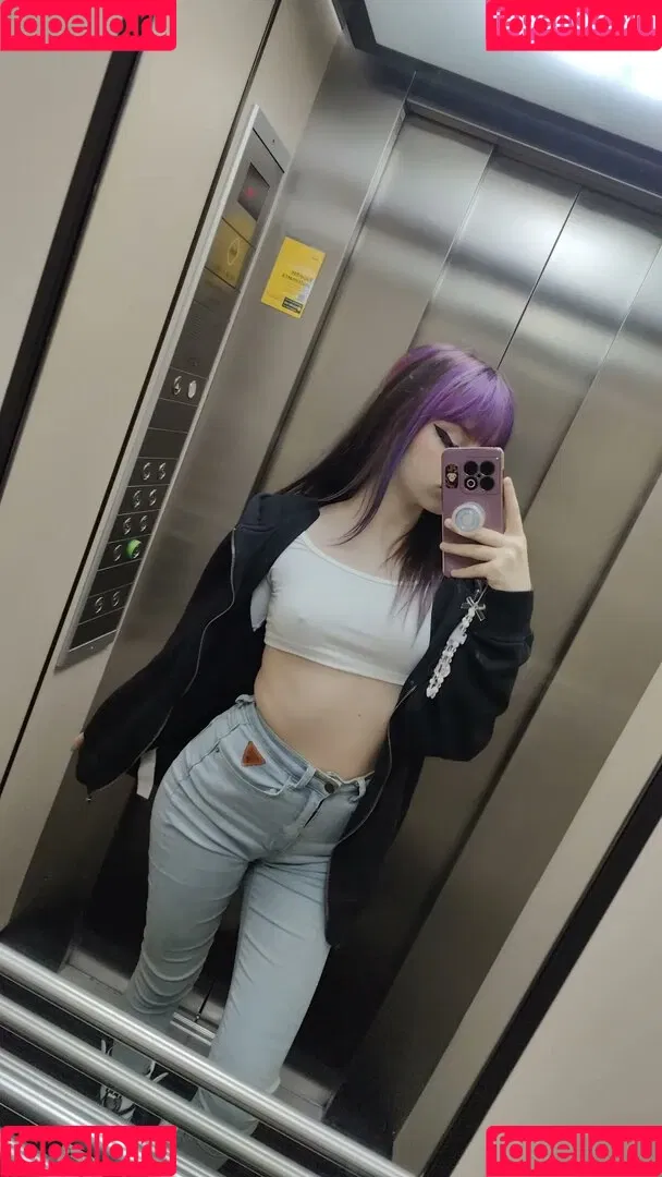 theakaleina Onlyfans Photo Gallery 