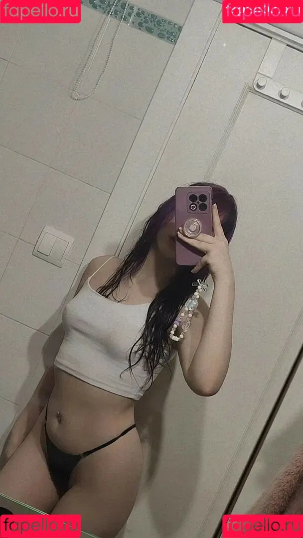 theakaleina Onlyfans Photo Gallery 