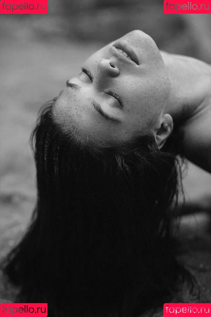 Michelle Ellyse Schlaman Onlyfans Photo Gallery 