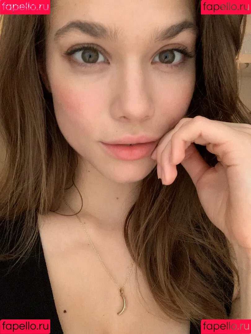 Michelle Ellyse Schlaman Onlyfans Photo Gallery 