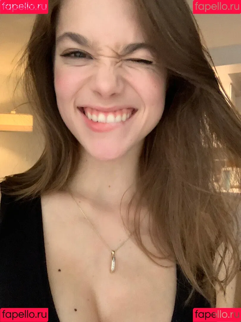 Michelle Ellyse Schlaman Onlyfans Photo Gallery 