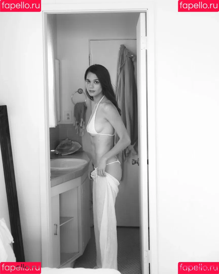 Michelle Ellyse Schlaman Onlyfans Photo Gallery 