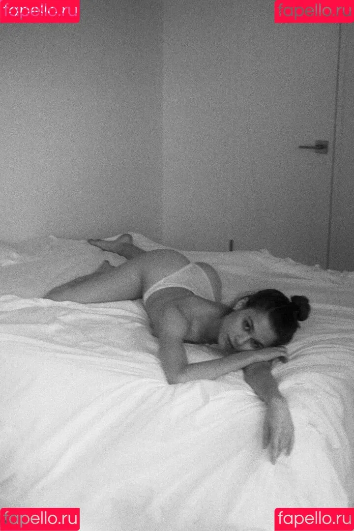 Michelle Ellyse Schlaman Onlyfans Photo Gallery 