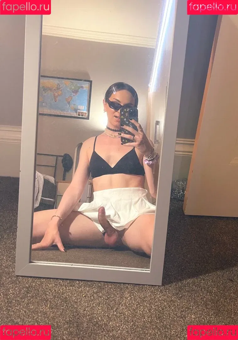 ThisBishAmelia Onlyfans Photo Gallery 