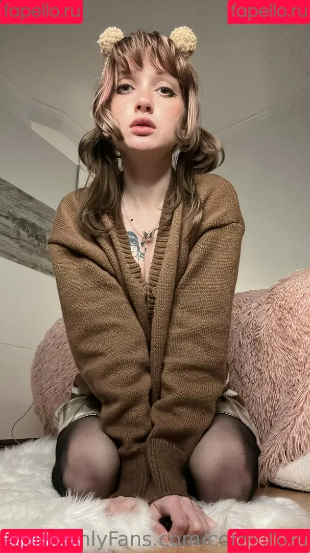cornkitten Onlyfans Photo Gallery 
