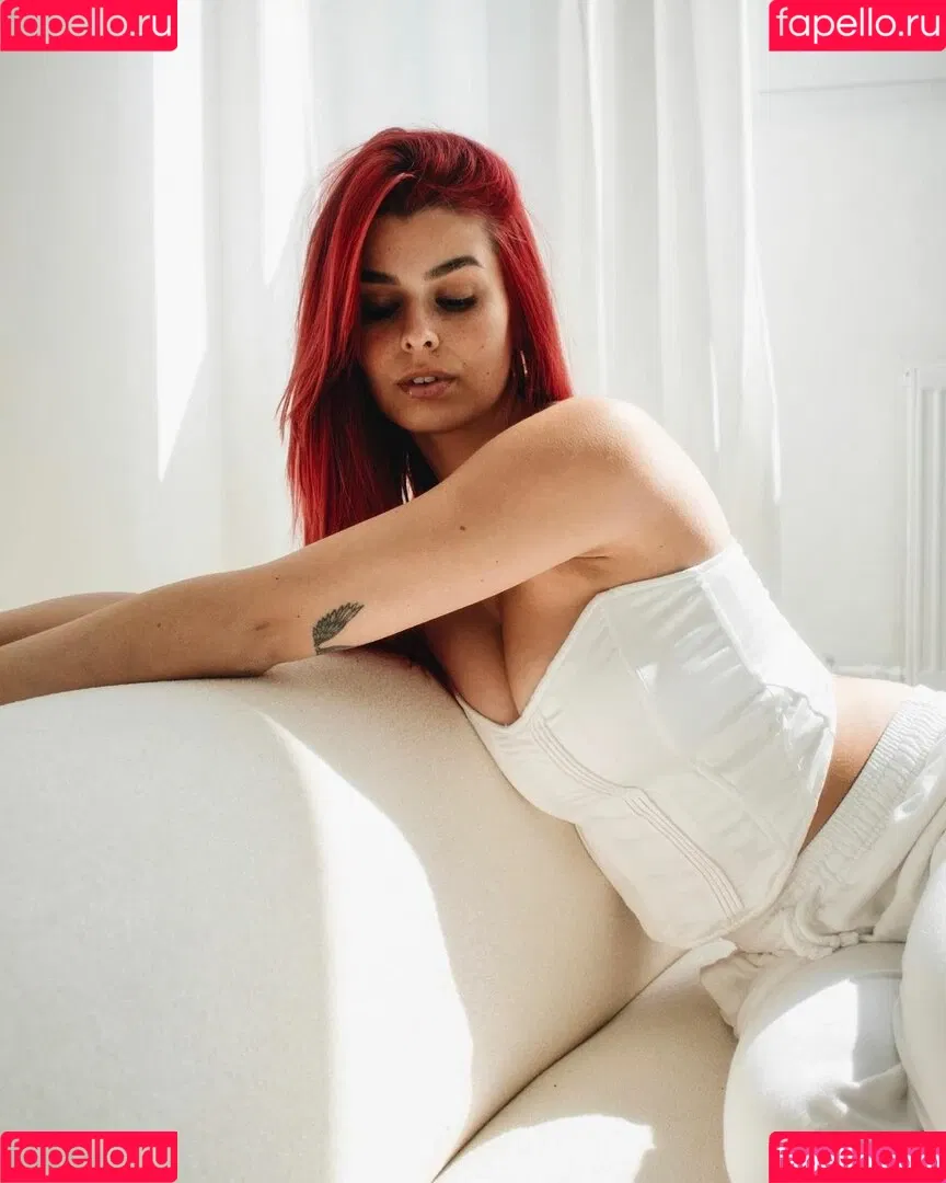 anna.gazanis Onlyfans Photo Gallery 