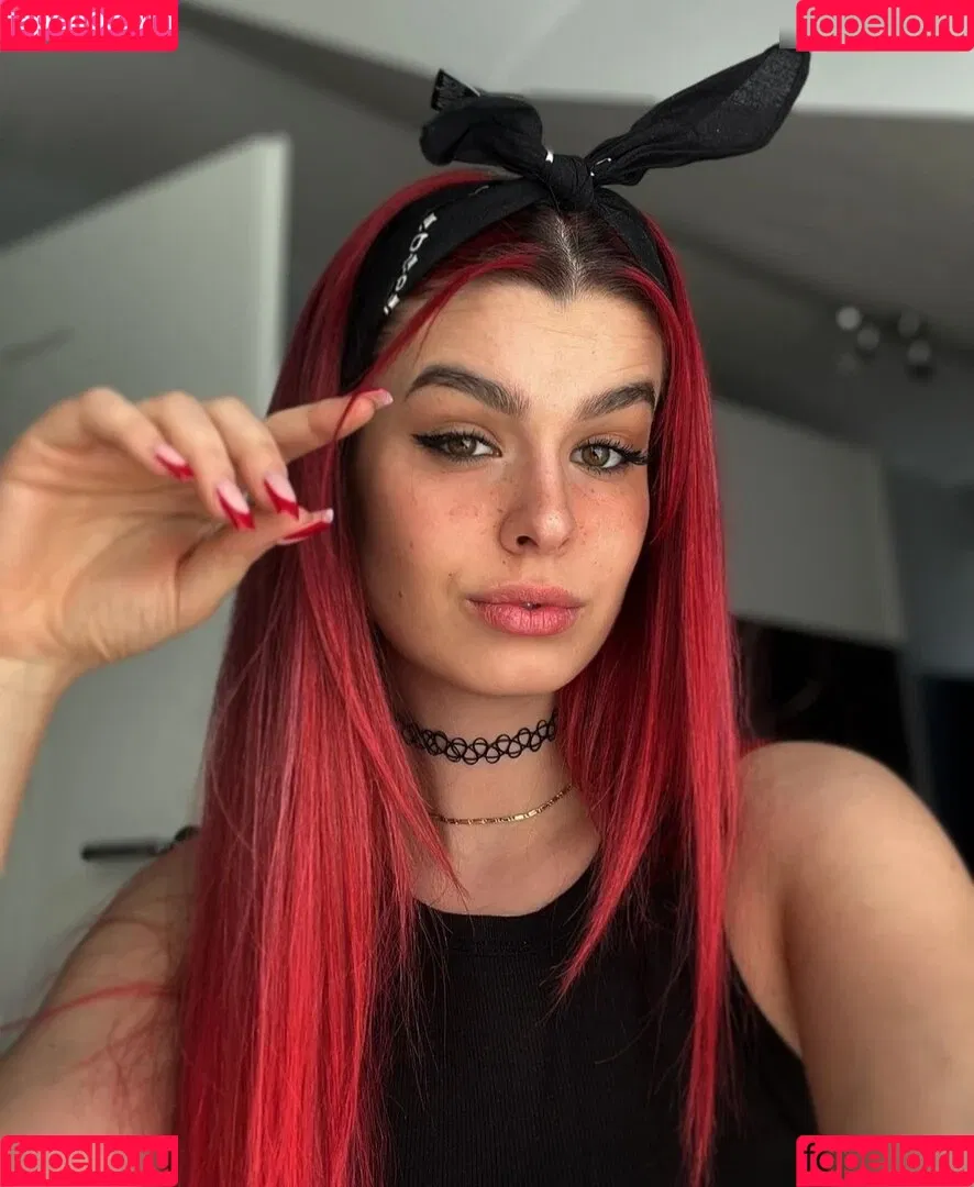 anna.gazanis Onlyfans Photo Gallery 