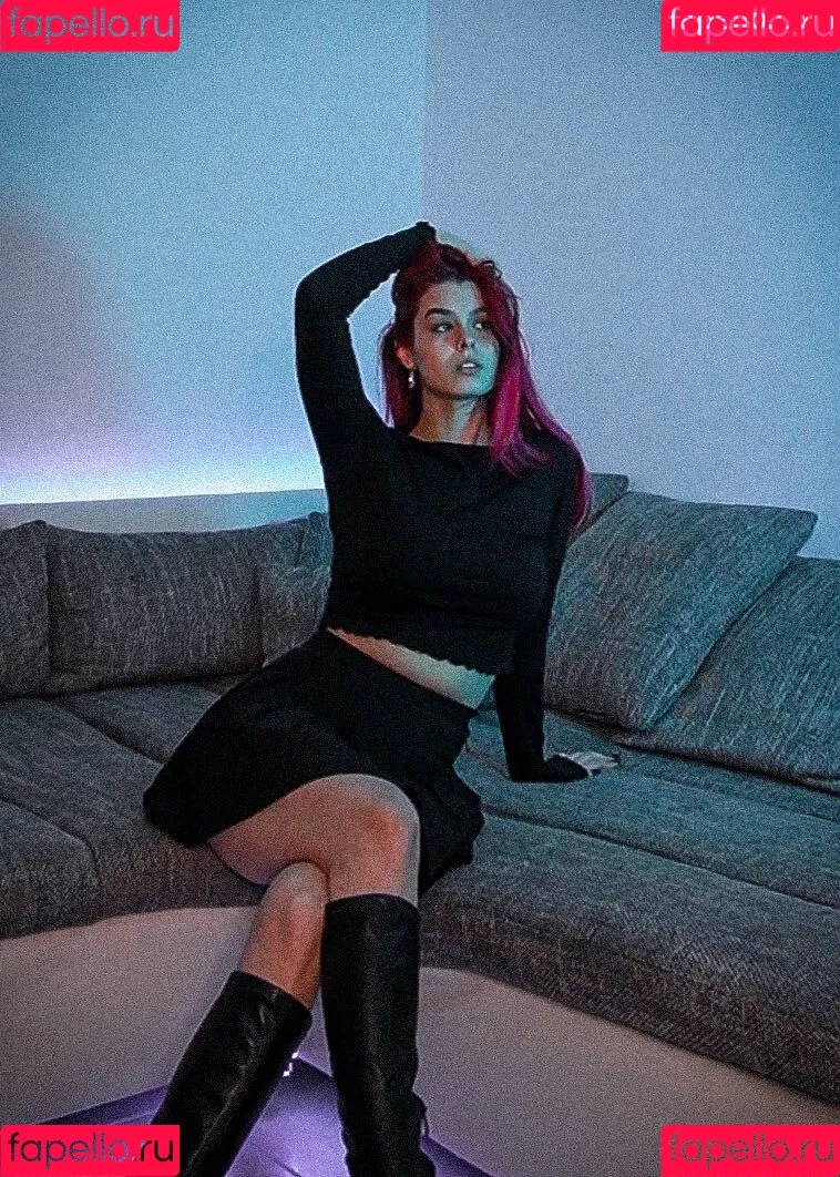 anna.gazanis Onlyfans Photo Gallery 