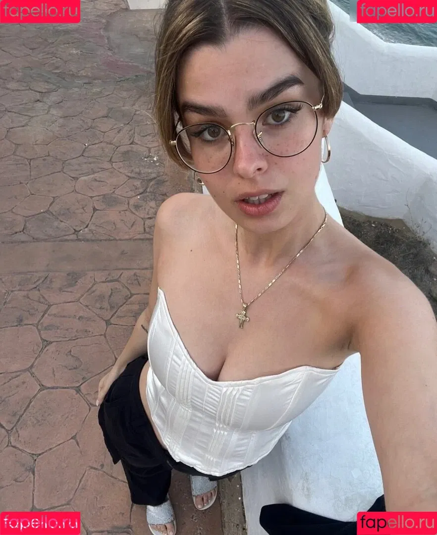 anna.gazanis Onlyfans Photo Gallery 