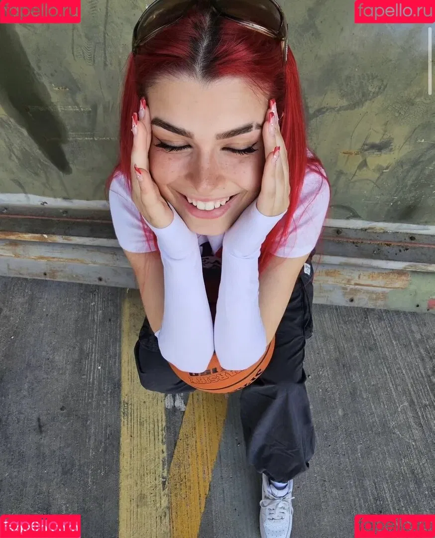 anna.gazanis Onlyfans Photo Gallery 