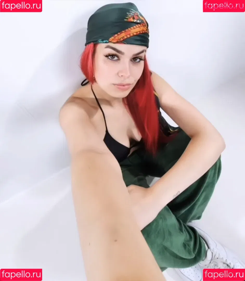 anna.gazanis Onlyfans Photo Gallery 