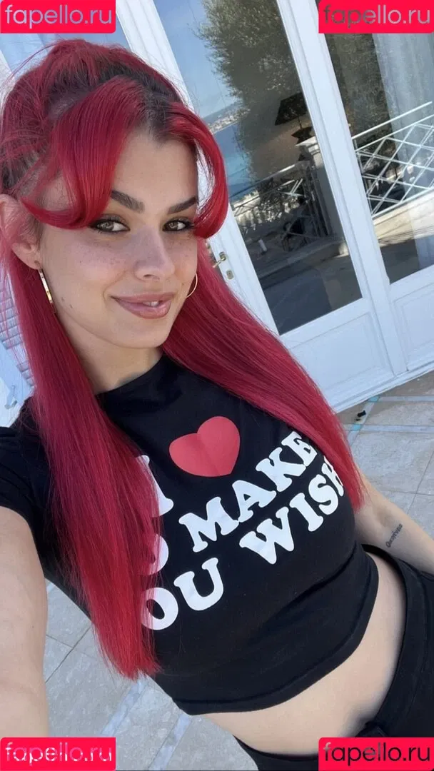 anna.gazanis Onlyfans Photo Gallery 