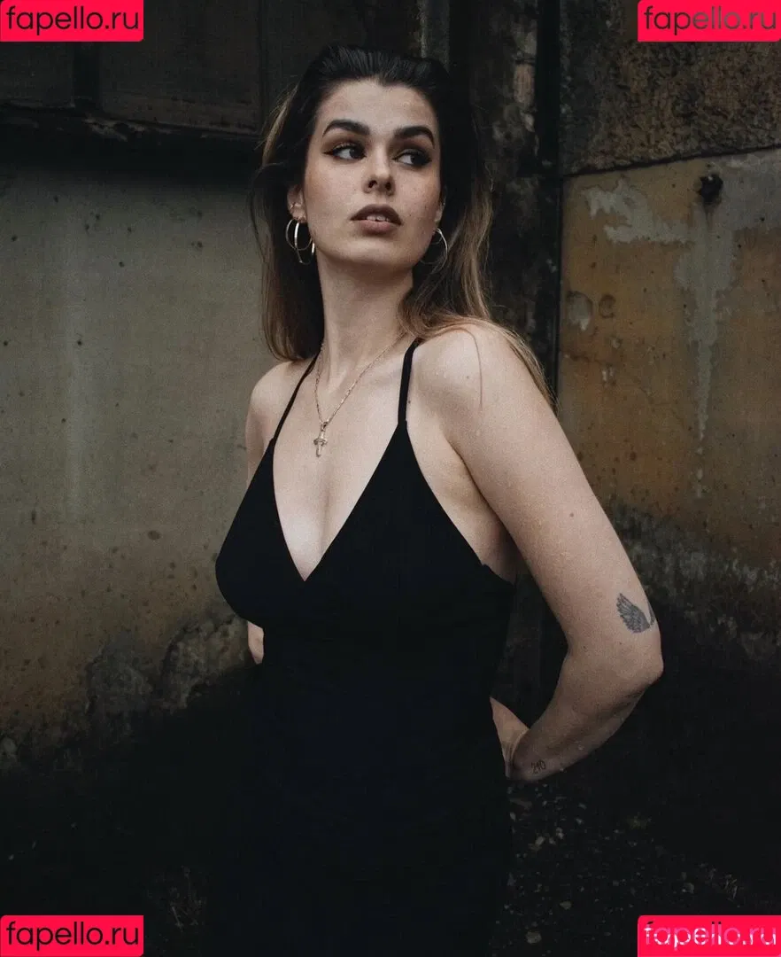 anna.gazanis Onlyfans Photo Gallery 