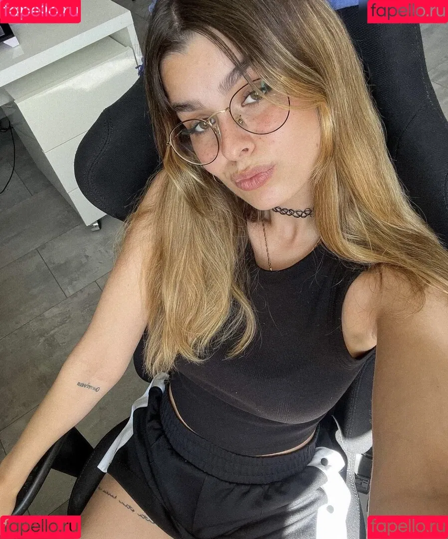 anna.gazanis Onlyfans Photo Gallery 