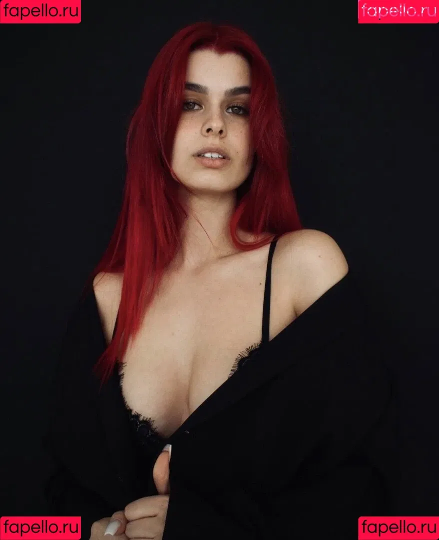 anna.gazanis Onlyfans Photo Gallery 