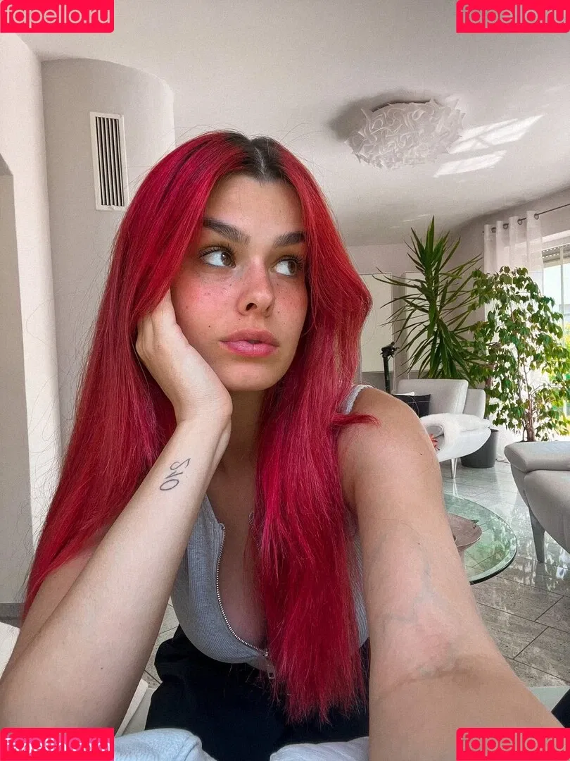 anna.gazanis Onlyfans Photo Gallery 