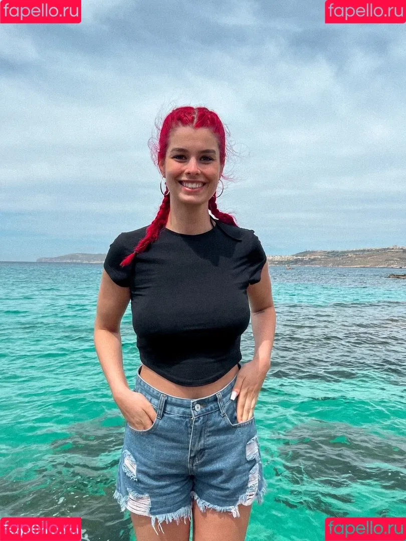 anna.gazanis Onlyfans Photo Gallery 
