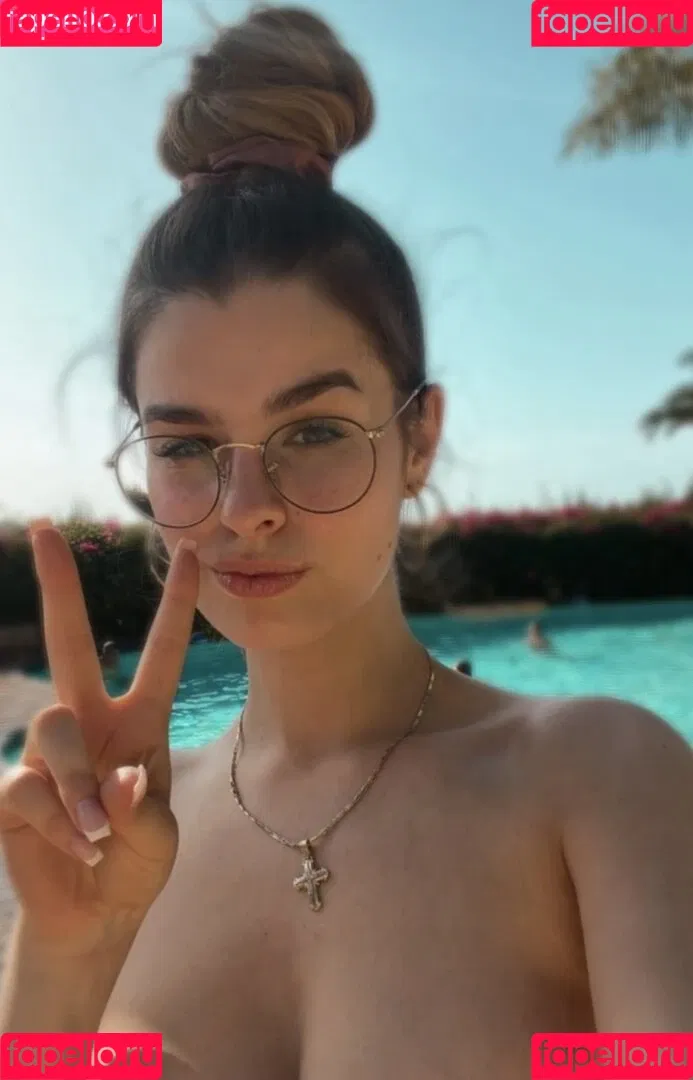 anna.gazanis Onlyfans Photo Gallery 