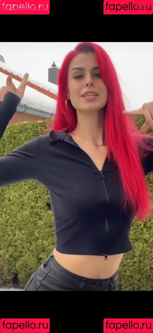 anna.gazanis Onlyfans Photo Gallery 