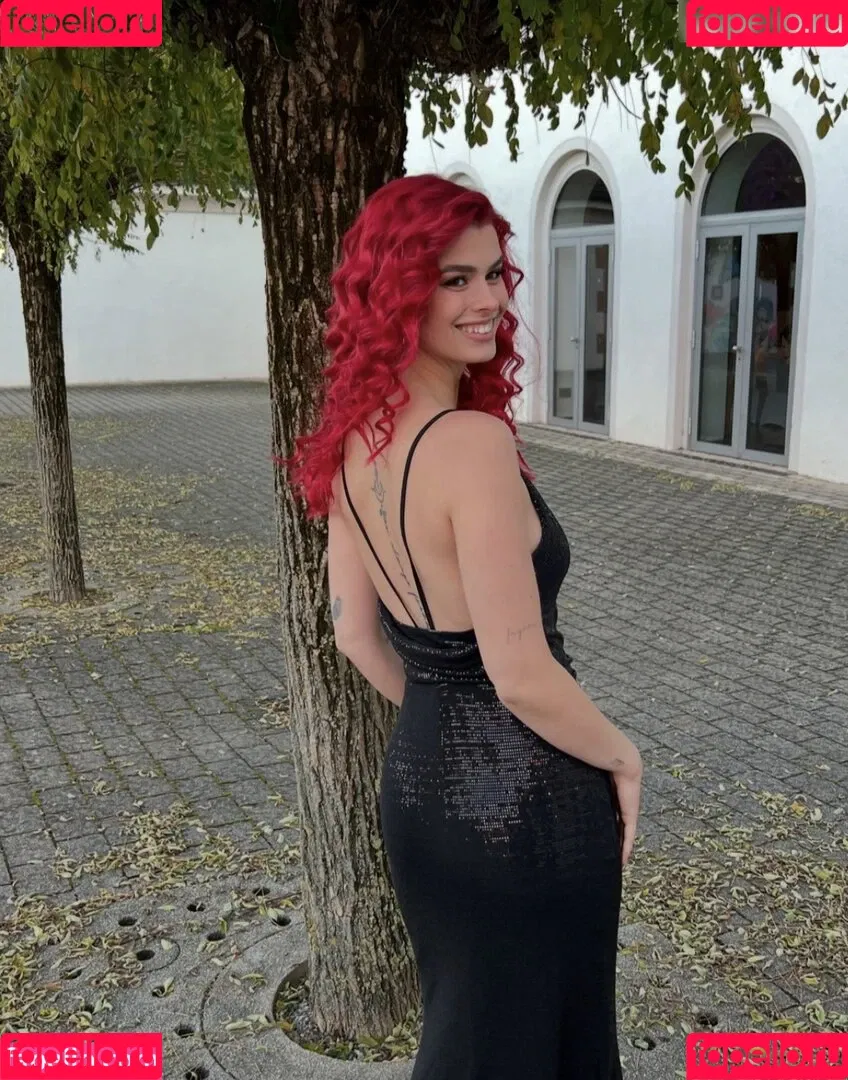 anna.gazanis Onlyfans Photo Gallery 