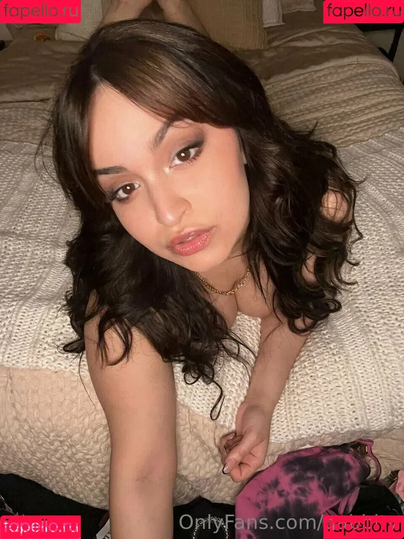 Gabby Ortiz Onlyfans Photo Gallery 