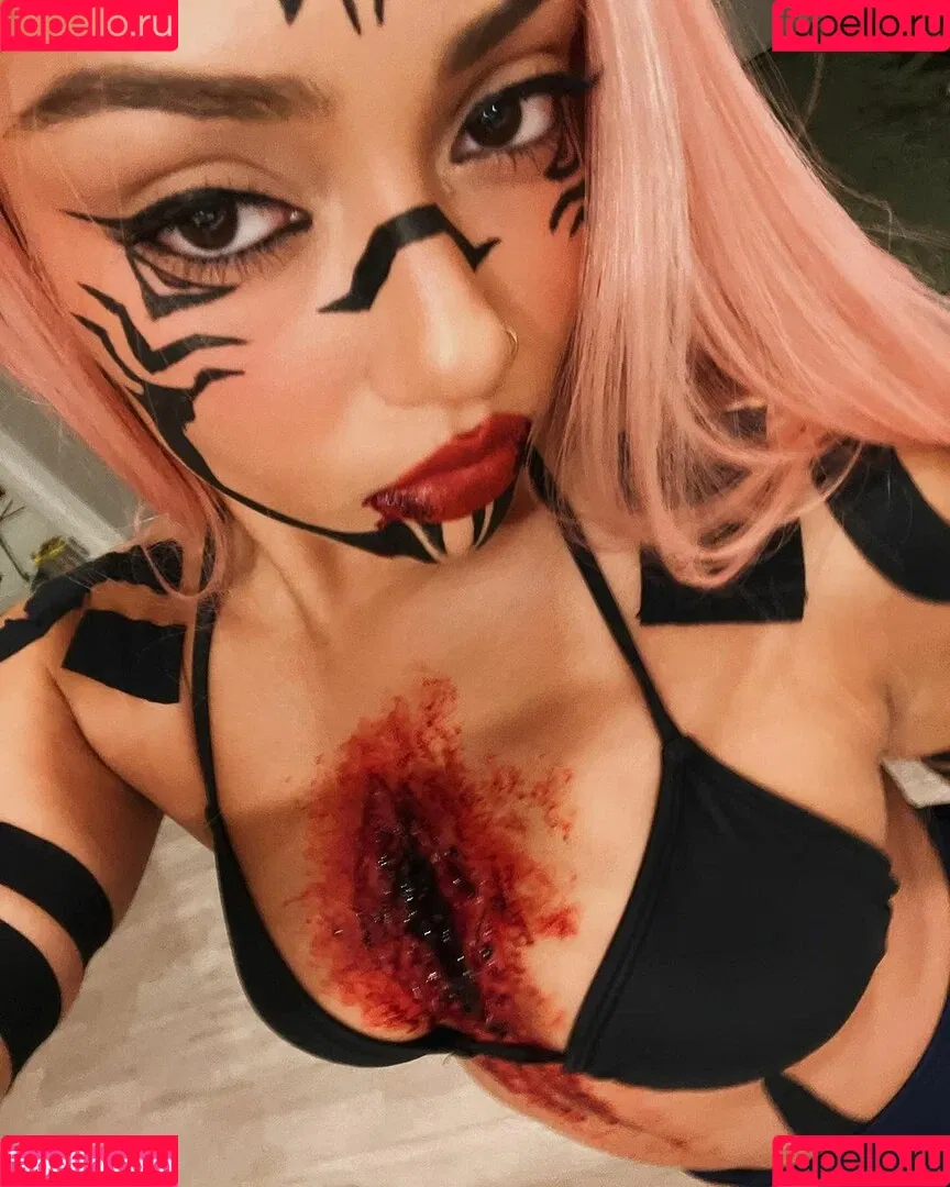 Avani Gregg Onlyfans Photo Gallery 