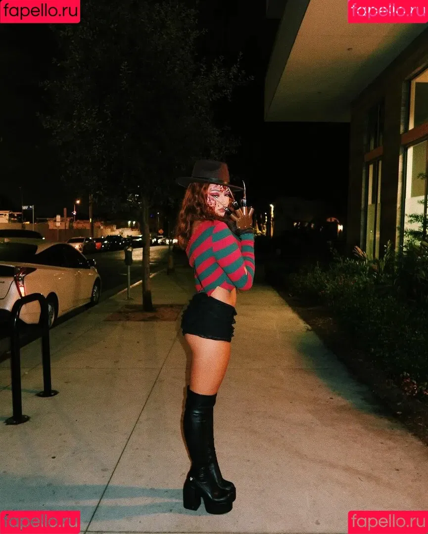 Avani Gregg Onlyfans Photo Gallery 