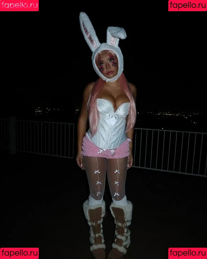 Avani Gregg Onlyfans Photo Gallery 