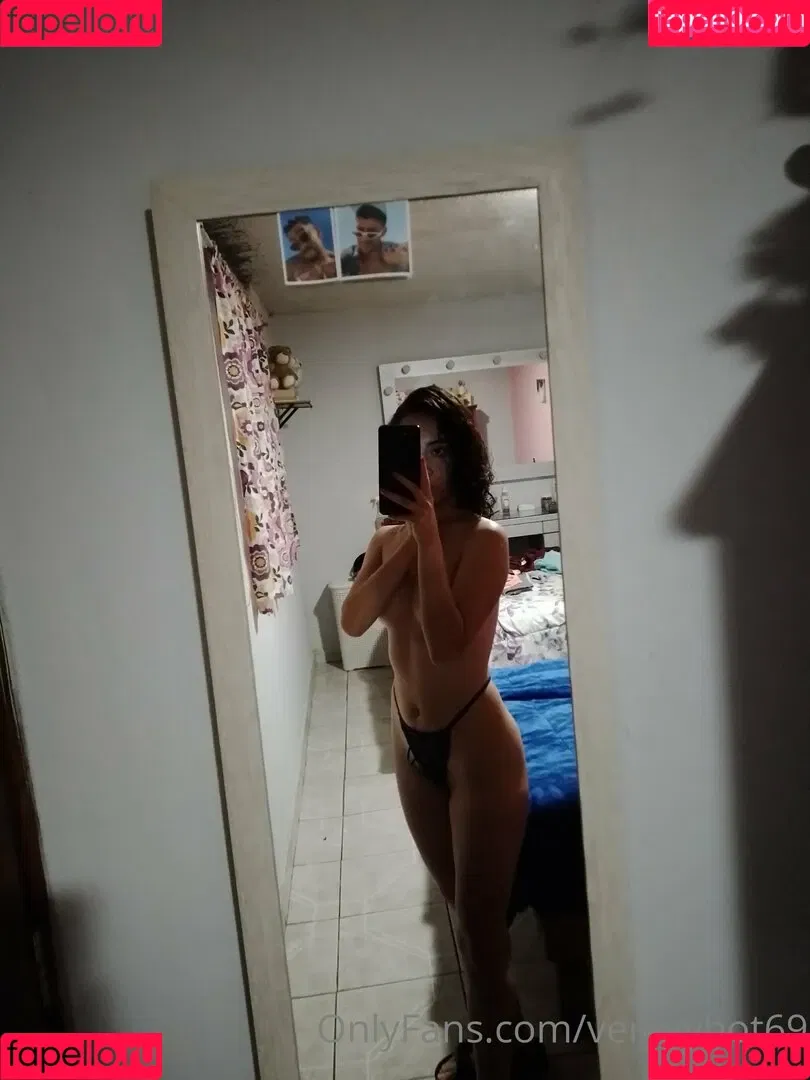 veryyyhot69 Onlyfans Photo Gallery 