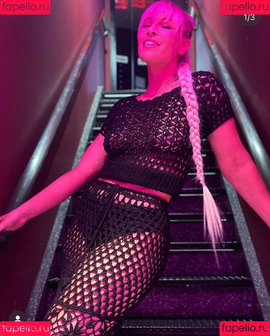 Natasha Bedingfield Onlyfans Photo Gallery 