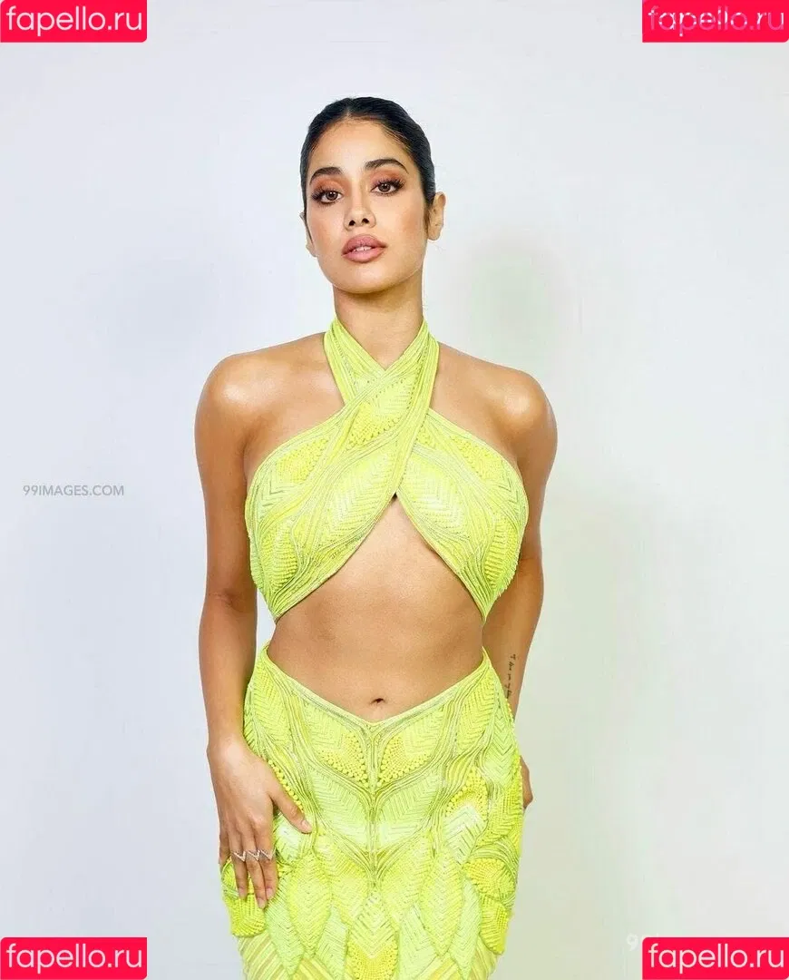 Janhvi Kapoor Onlyfans Photo Gallery 