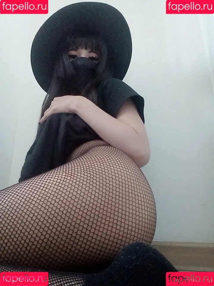 nyauri1 Onlyfans Photo Gallery 