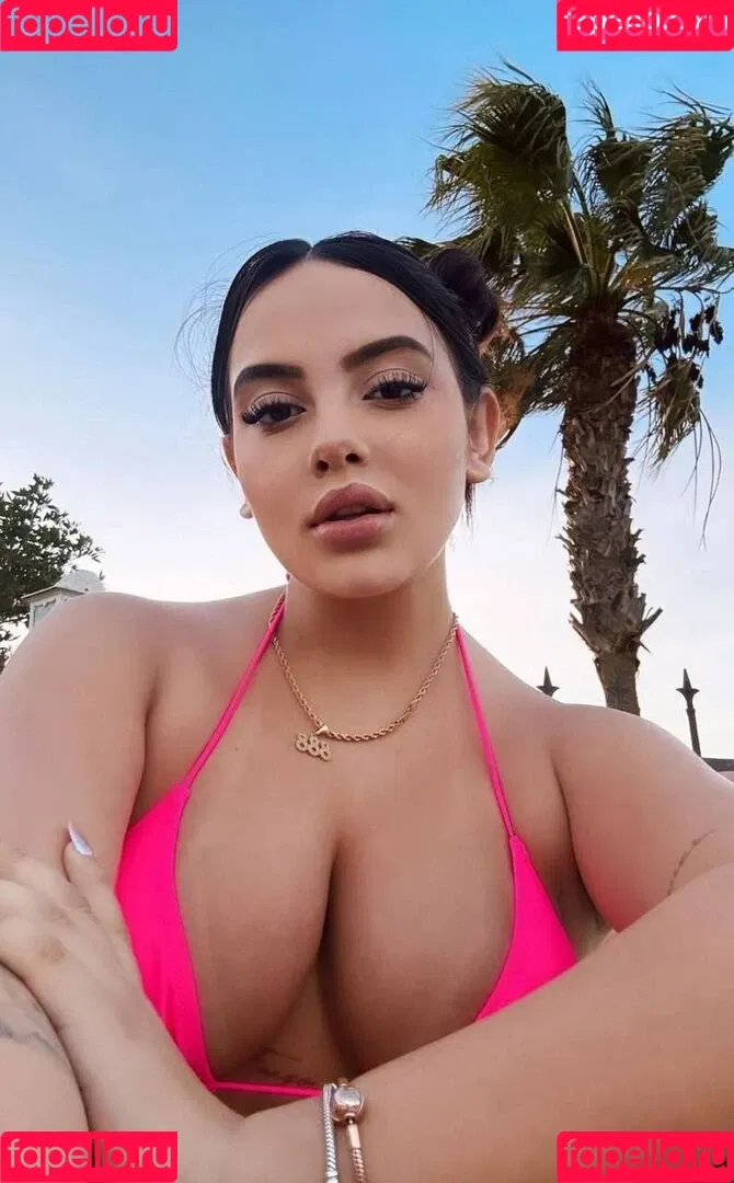 Juanita Gomez Onlyfans Photo Gallery 