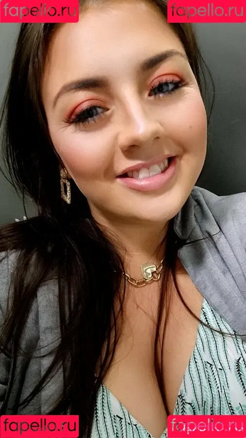 Mabel Moore Onlyfans Photo Gallery 