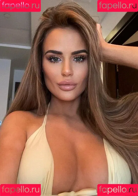 Nicole Farrell Onlyfans Photo Gallery 
