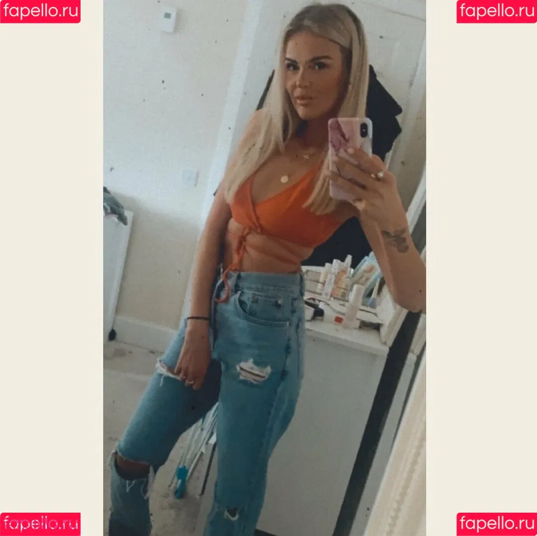 Nicole Farrell Onlyfans Photo Gallery 