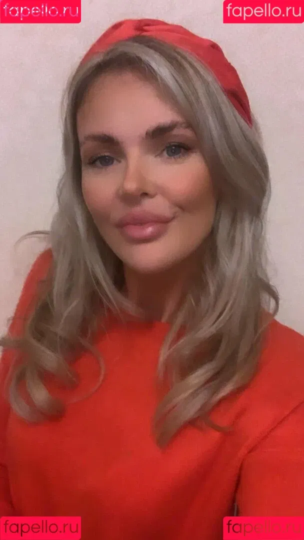Nicole Farrell Onlyfans Photo Gallery 