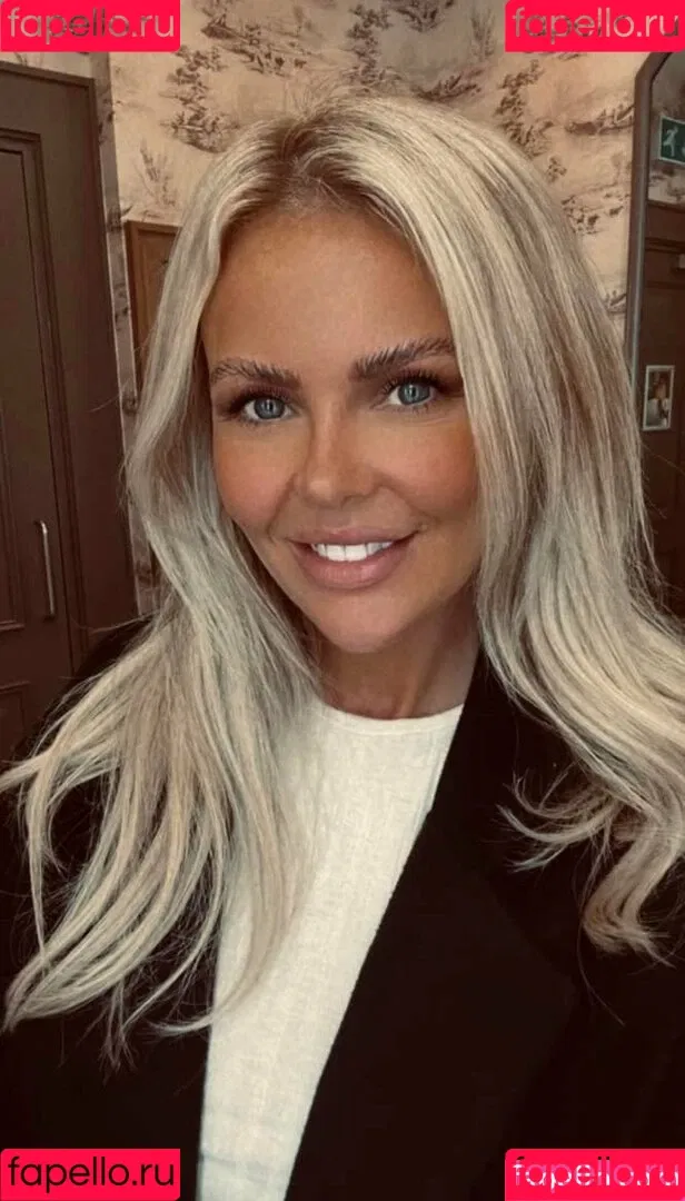 Nicole Farrell Onlyfans Photo Gallery 