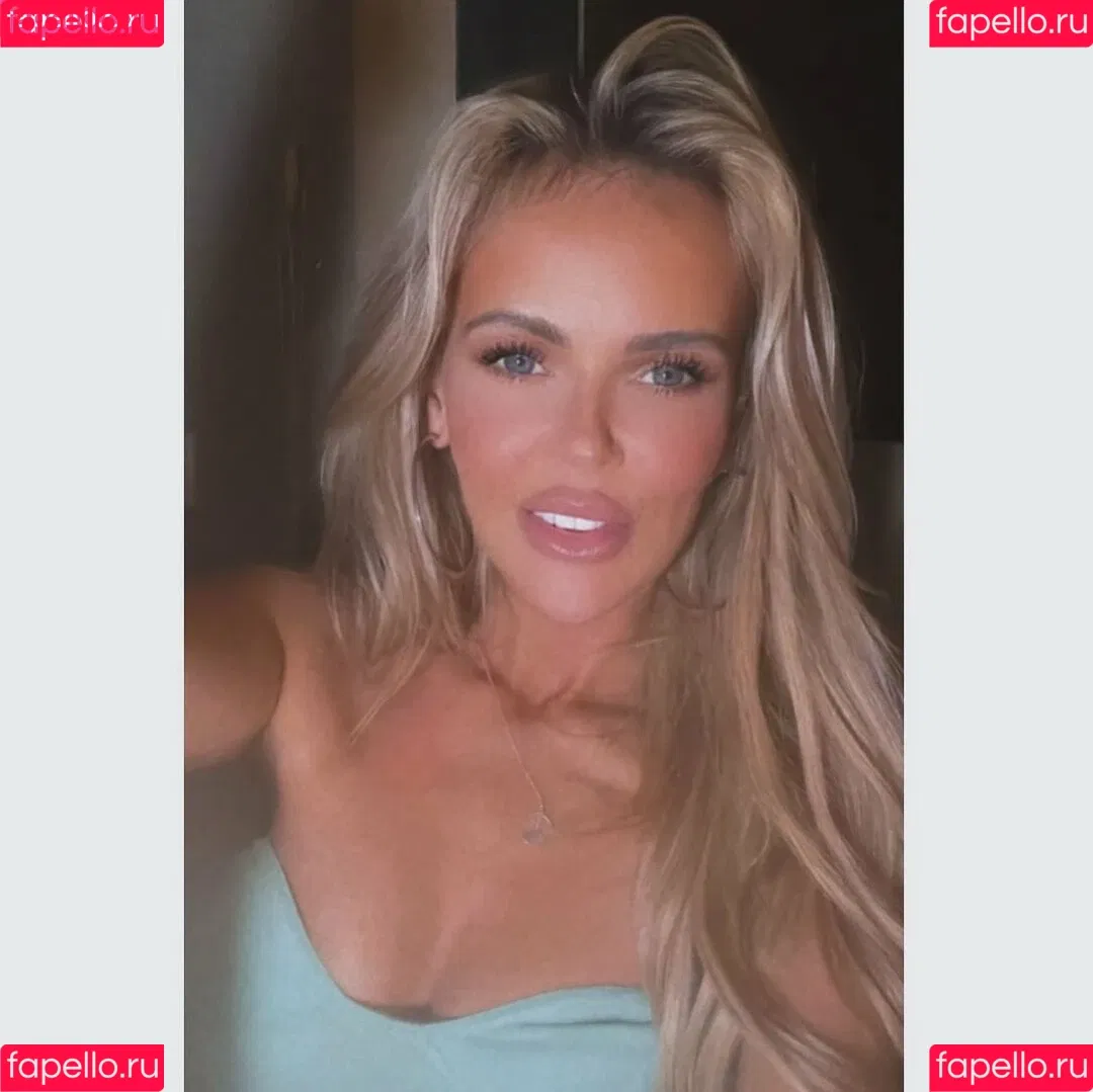 Nicole Farrell Onlyfans Photo Gallery 