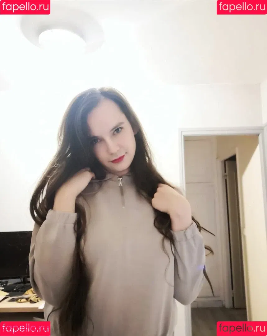 Linthya Onlyfans Photo Gallery 