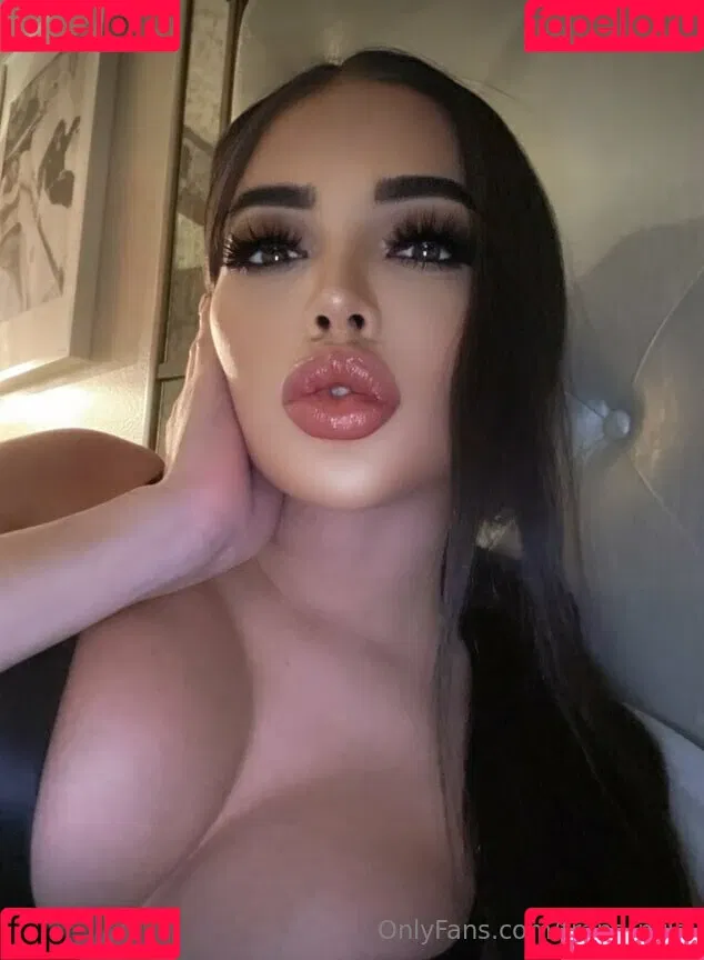 trans_nyla Onlyfans Photo Gallery 