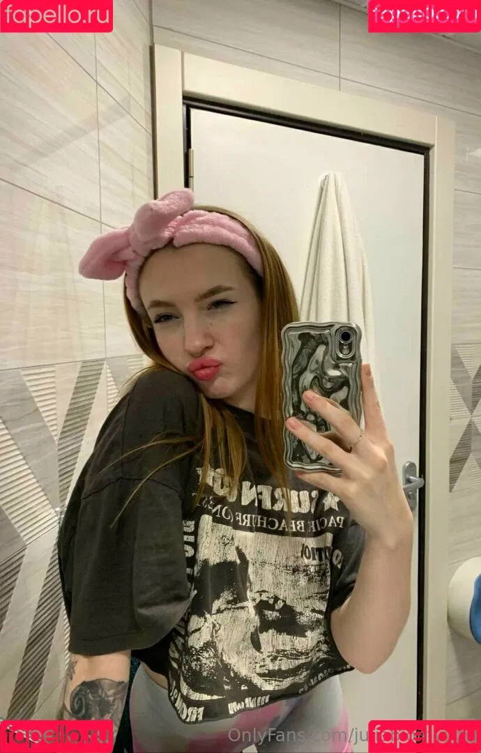 juliablomyyyy Onlyfans Photo Gallery 