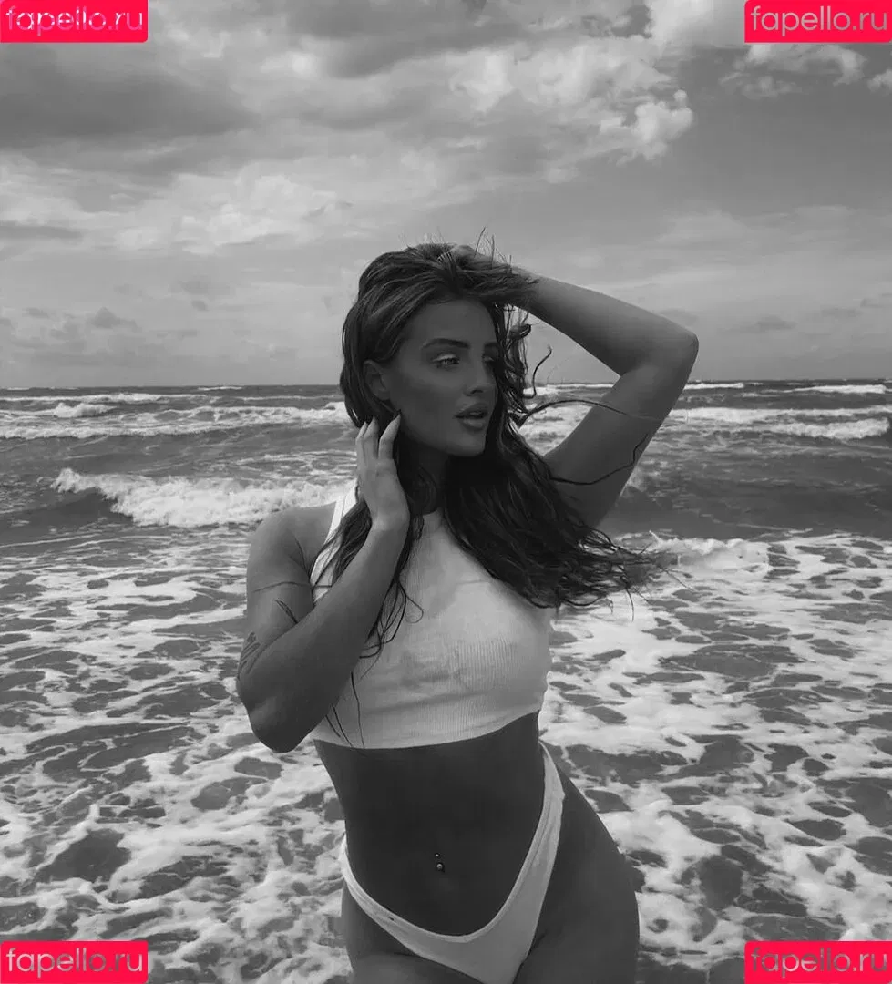 Cassy Cassau Onlyfans Photo Gallery 