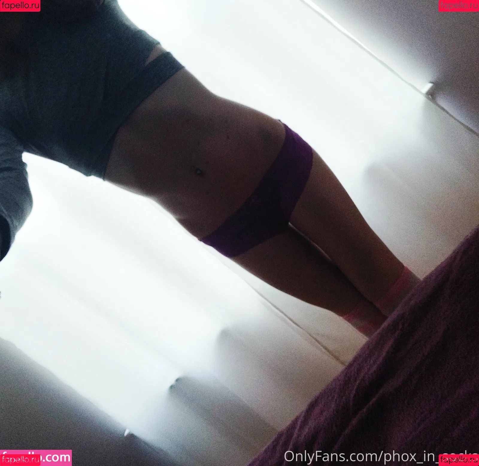 phox_in_socks Onlyfans Photo Gallery 